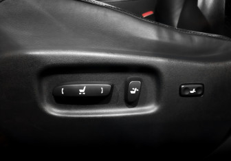 Подержанный автомобиль Lexus RX 2013 года (21 фото)