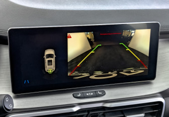 Подержанный автомобиль Geely Coolray 2023 года (27 фото)