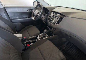 Подержанный автомобиль Hyundai Creta 2017 года (11 фото)