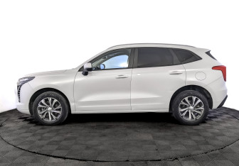 Подержанный автомобиль Haval Jolion 2023 года (8 фото)