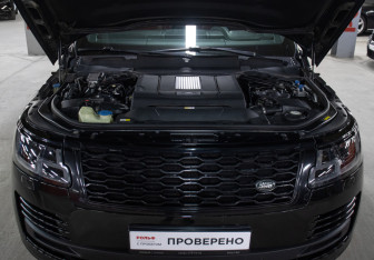 Подержанный автомобиль Land Rover Range Rover 2019 года (9 фото)