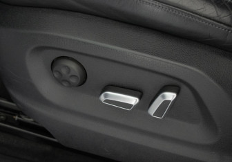 Подержанный автомобиль Audi Q5 2016 года (15 фото)