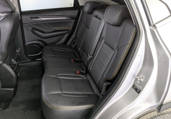 Подержанный автомобиль Haval F7x 2021 года (12 фото)