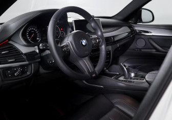 Подержанный автомобиль BMW X6 2019 года (14 фото)