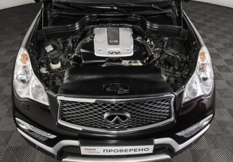 Подержанный автомобиль Infiniti QX50 2016 года (9 фото)