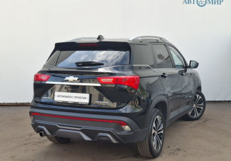 Подержанный автомобиль Chevrolet Captiva 2022 года (5 фото)