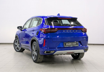 Подержанный автомобиль Exeed LX 2022 года (26 фото)