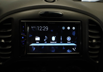 Подержанный автомобиль Nissan Juke 2013 года (10 фото)