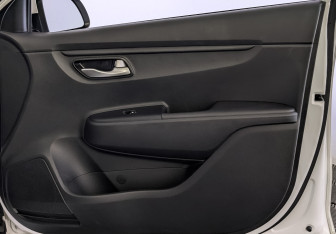 Подержанный автомобиль Kia Rio Sedan 2021 года (25 фото)