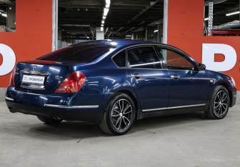 Подержанный автомобиль Nissan Teana 2007 года (4 фото)