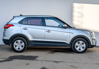 Подержанный автомобиль Hyundai Creta 2018 года (4 фото)