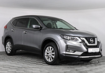 Подержанный автомобиль Nissan X-Trail 2018 года (3 фото)