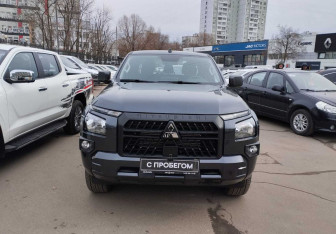 Новый Mitsubishi L200 2024 (2 фото)