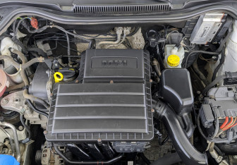 Подержанный автомобиль Volkswagen Polo Sedan 2019 года (9 фото)