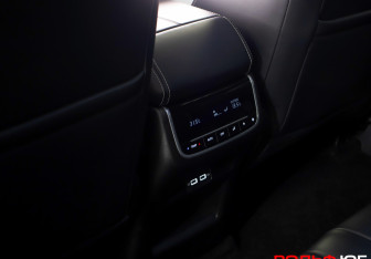 Подержанный автомобиль GAC GS8 2023 года (18 фото)