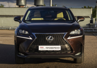 Подержанный автомобиль Lexus NX 2017 года (2 фото)