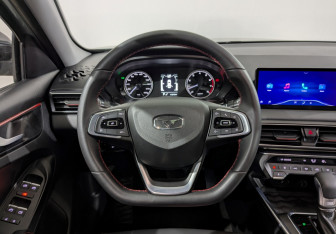 Подержанный автомобиль Kaiyi E5 2023 года (25 фото)