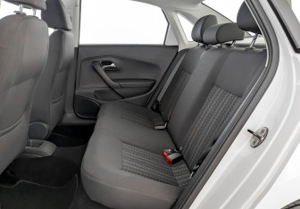 Подержанный автомобиль Volkswagen Polo Sedan 2019 года (12 фото)