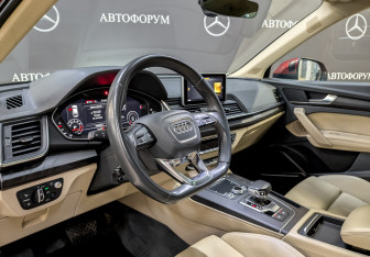 Подержанный автомобиль Audi Q5 2019 года (16 фото)