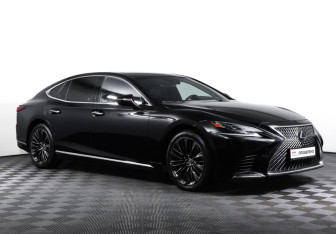 Подержанный автомобиль Lexus LS 2018 года (3 фото)
