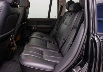 Подержанный автомобиль Land Rover Range Rover 2007 года (11 фото)