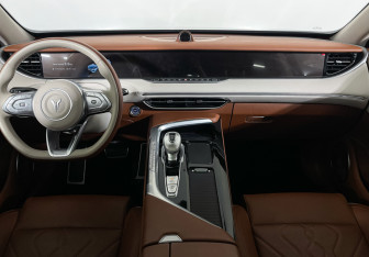 Подержанный автомобиль Voyah Free 2023 года (12 фото)