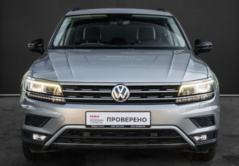 Подержанный автомобиль Volkswagen Tiguan 2018 года (2 фото)