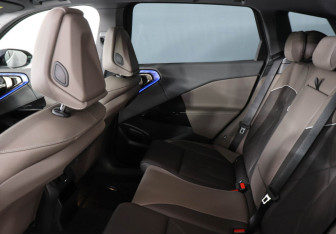 Новый BMW X3 2025 (14 фото)