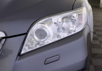 Подержанный автомобиль Toyota RAV4 2012 года (11 фото)