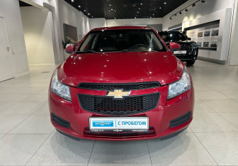 Подержанный автомобиль Chevrolet Cruze Sedan 2011 года (2 фото)