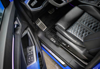 Подержанный автомобиль Audi RS Q3 Sportback 2020 года (24 фото)