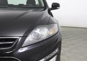 Подержанный автомобиль Ford Mondeo Sedan 2013 года (5 фото)