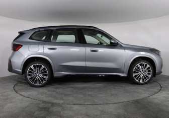 Новый BMW X1 2025 (6 фото)