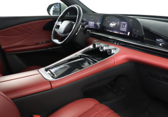 Подержанный автомобиль Exeed RX 2023 года (9 фото)