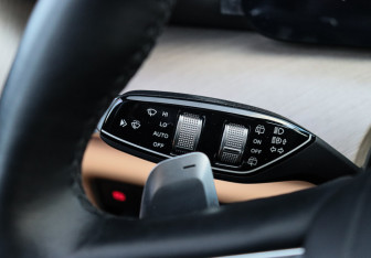 Подержанный автомобиль Jaecoo J8 2024 года (33 фото)