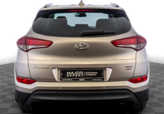 Подержанный автомобиль Hyundai Tucson 2018 года (6 фото)