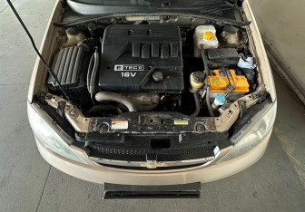 Подержанный автомобиль Chevrolet Lacetti Sedan 2008 года (9 фото)