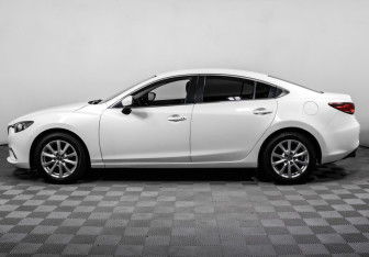 Подержанный автомобиль Mazda 6 Sedan 2014 года (8 фото)