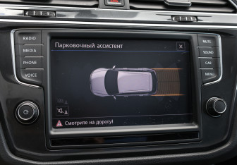 Подержанный автомобиль Volkswagen Tiguan 2017 года (21 фото)