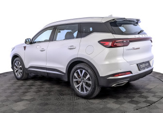 Подержанный автомобиль Chery Tiggo 7 Pro Max 2024 года (7 фото)