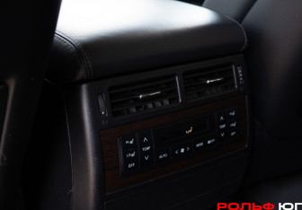 Подержанный автомобиль Toyota Land Cruiser Suv 2018 года (27 фото)