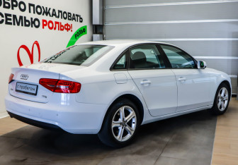 Подержанный автомобиль Audi A4 Sedan 2014 года (4 фото)