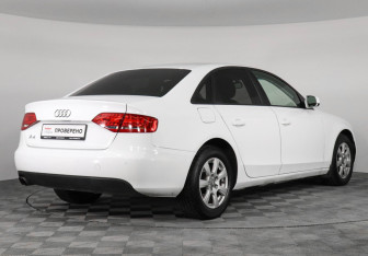 Подержанный автомобиль Audi A4 Sedan 2009 года (5 фото)