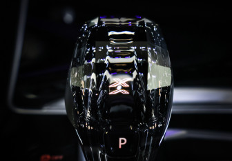 Подержанный автомобиль BMW X6 2021 года (18 фото)