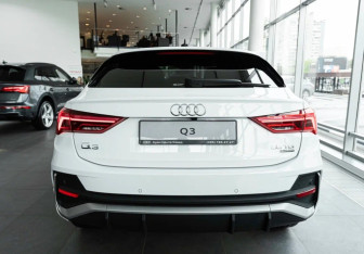 Новый Audi Q3 2025 (4 фото)