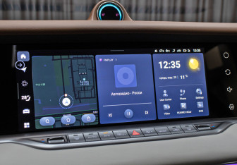 Подержанный автомобиль Voyah Free 2023 года (19 фото)