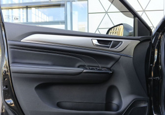 Подержанный автомобиль Haval M6 2023 года (18 фото)