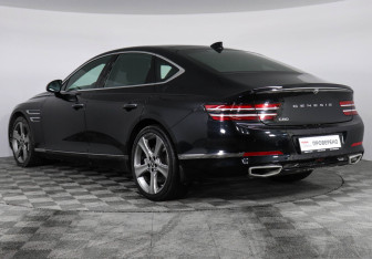 Подержанный автомобиль Genesis G80 2021 года (7 фото)
