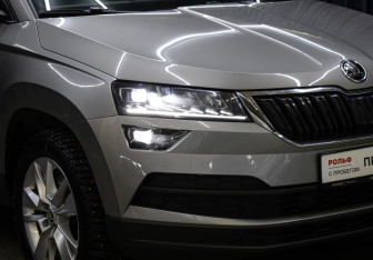Подержанный автомобиль Skoda Karoq 2020 года (21 фото)