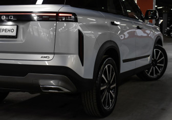 Подержанный автомобиль Jaecoo J7 2023 года (27 фото)